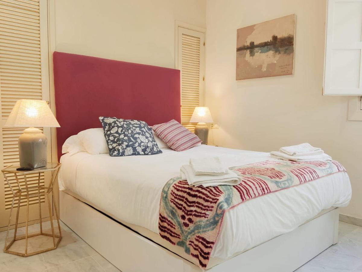 Homeyseville-Bright Apartment At Santa Cruz 4 Pax, Parking Optional Exteriör bild