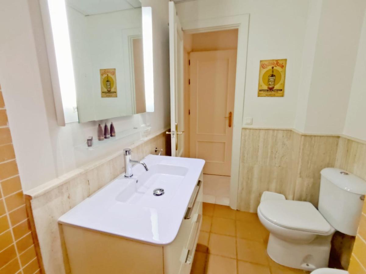 Homeyseville-Bright Apartment At Santa Cruz 4 Pax, Parking Optional Exteriör bild