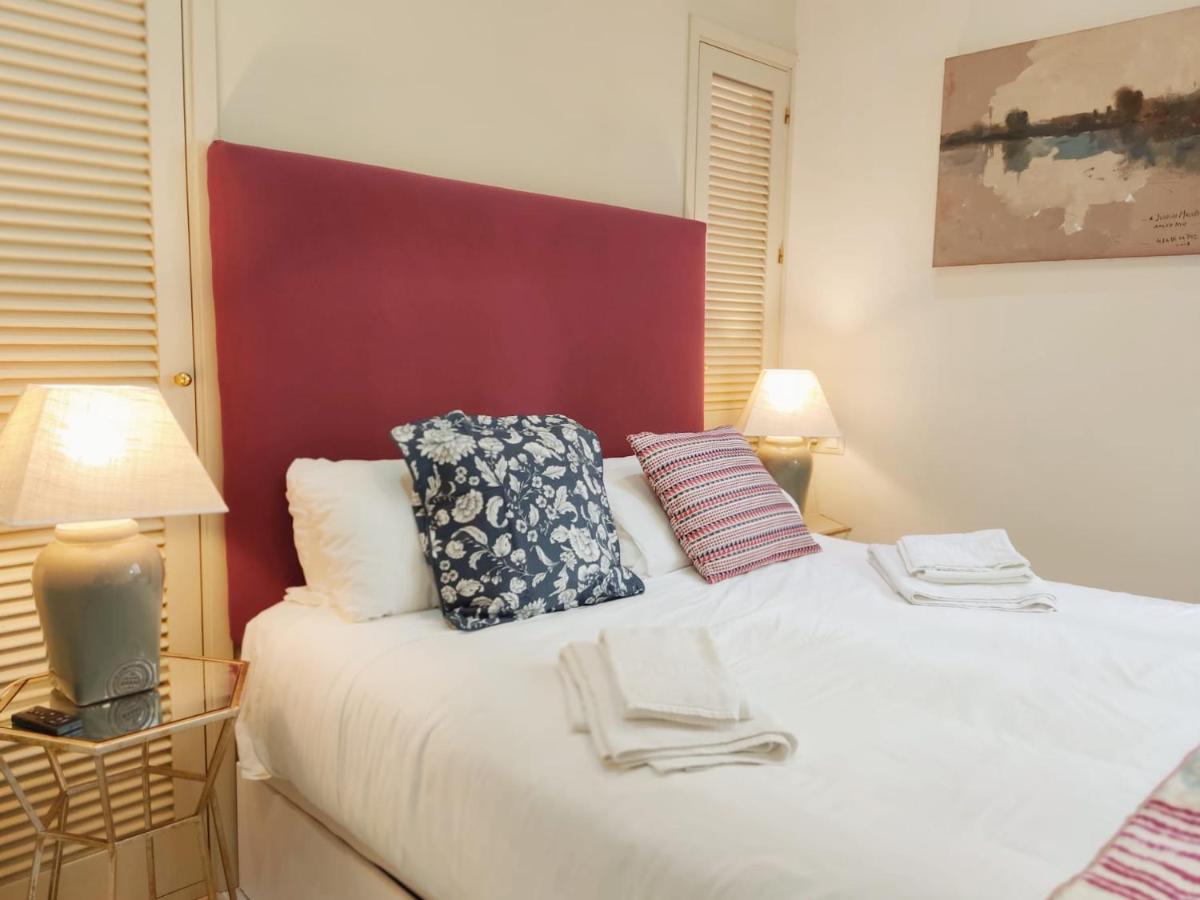 Homeyseville-Bright Apartment At Santa Cruz 4 Pax, Parking Optional Exteriör bild
